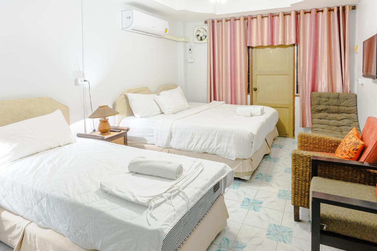 High5 Guesthouse Pattaya Exterior foto