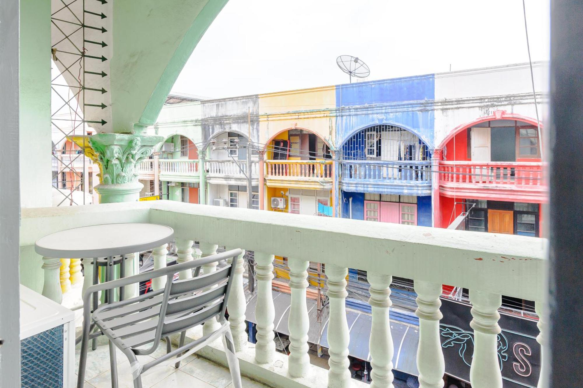 High5 Guesthouse Pattaya Exterior foto
